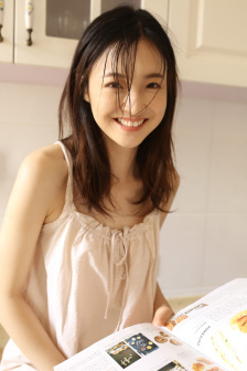 他缓慢而坚定的往里送总裁文
